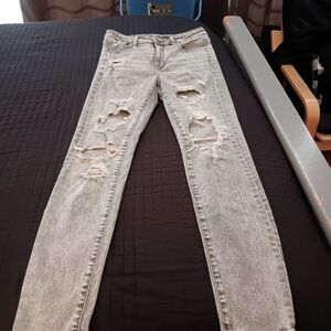 Distressed Skinny Jeans